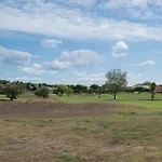 Villa Avec Piscine Partagee