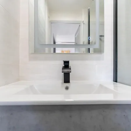 Villa Avec Piscine Partagee *