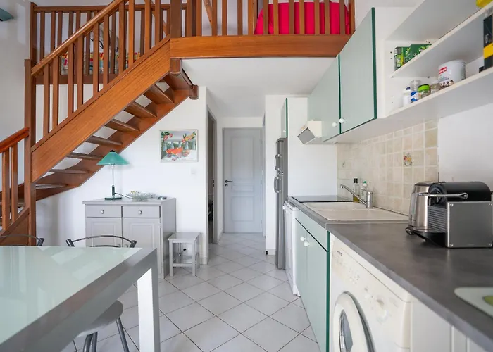 Avec Piscine Partagée Villa *