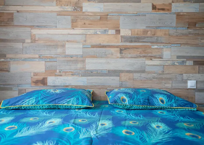 Avec Piscine Partagée