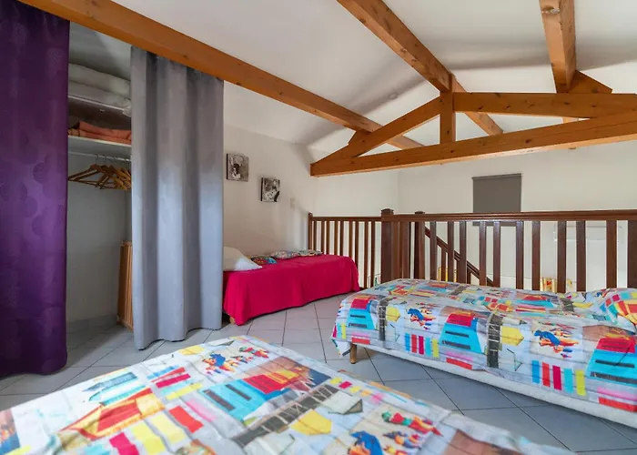 Avec Piscine Partagée Villa *